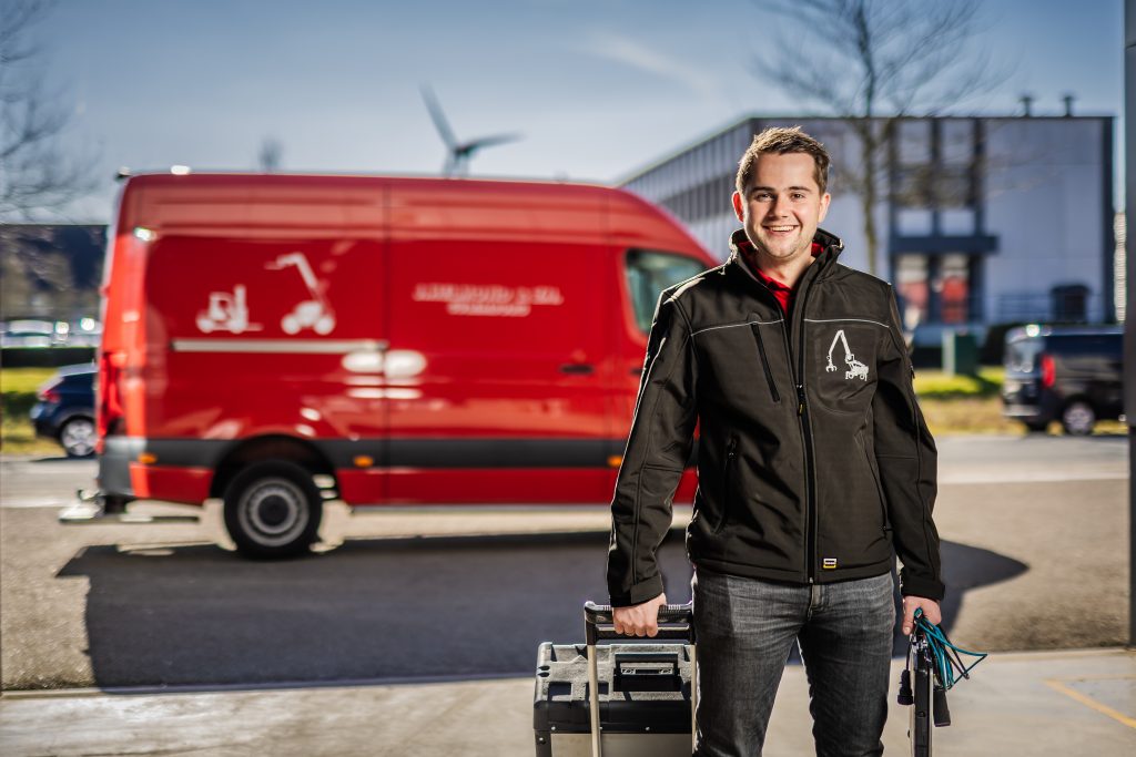 Kom werken bij het team van Helmond Heftrucks